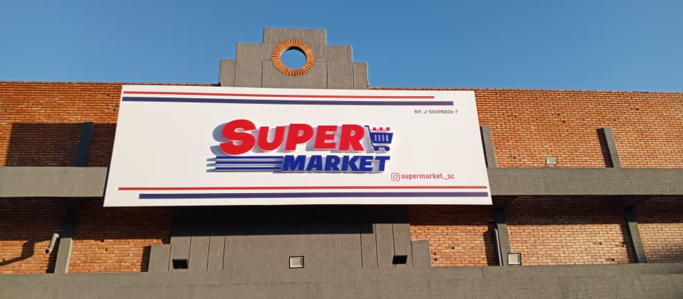 Supermarket Omega – Bienvenida